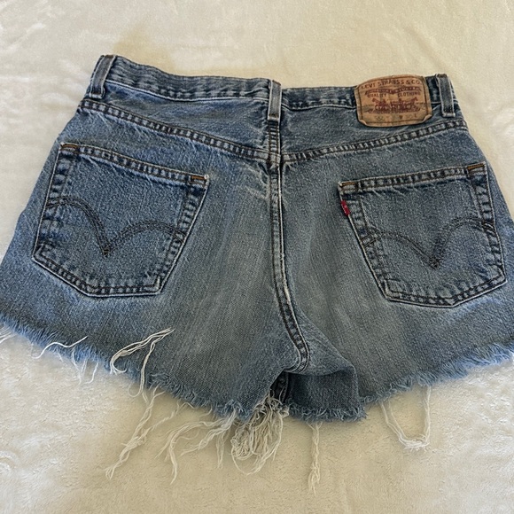 Levi's Pants - Levi 550 Frayed Hem Shorts